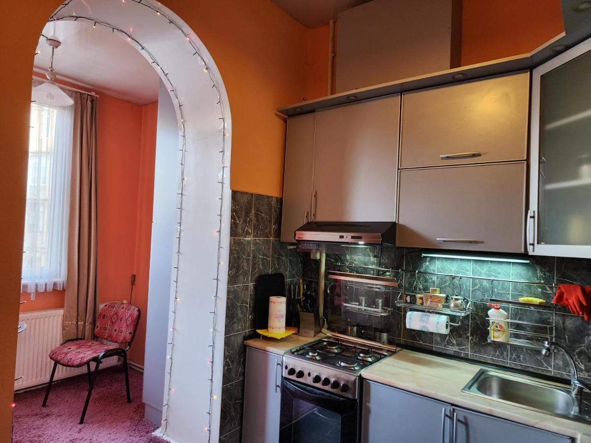 10 Baratashvili St Tbilissi Extérieur photo